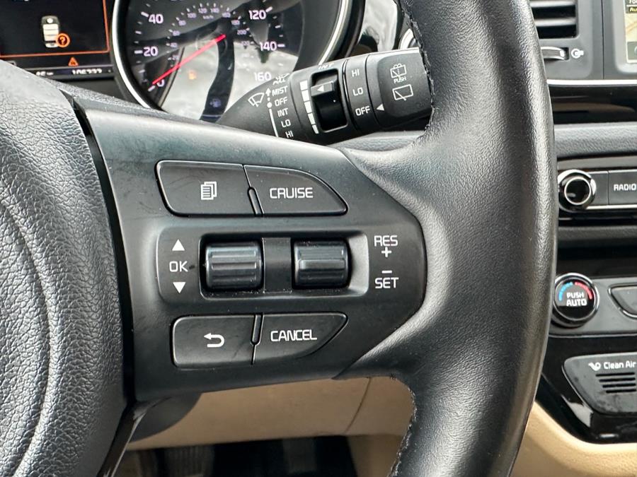 2015 Kia Sedona 4dr Wgn SX-L, available for sale in Darien, Wisconsin | Geneva Motor Cars. Darien, Wisconsin 2015 Kia Sedona 4dr Wgn SX-L, available for sale in Darien, Wisconsin | Geneva Motor Cars. Darien, Wisconsin