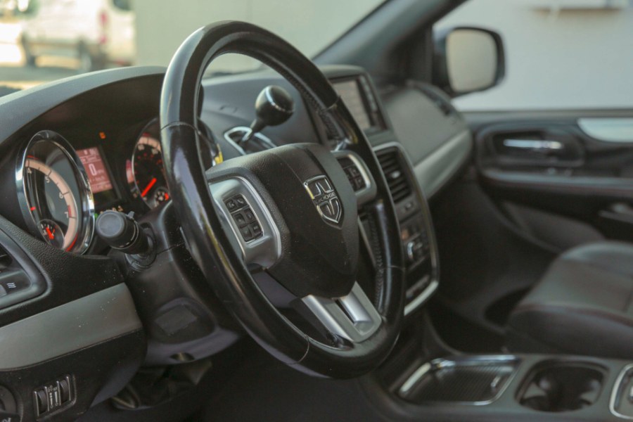 2019 Dodge Grand Caravan GT Wagon, available for sale in Miami, Florida | 26 Motors Miami. Miami, Florida 2019 Dodge Grand Caravan GT Wagon, available for sale in Miami, Florida | 26 Motors Miami. Miami, Florida