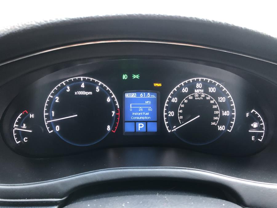 2010 Hyundai Genesis 4dr Sdn 3.8L V6, available for sale in Waterbury, Connecticut | National Auto Brokers, Inc.. Waterbury, Connecticut 2010 Hyundai Genesis 4dr Sdn 3.8L V6, available for sale in Waterbury, Connecticut | National Auto Brokers, Inc.. Waterbury, Connecticut