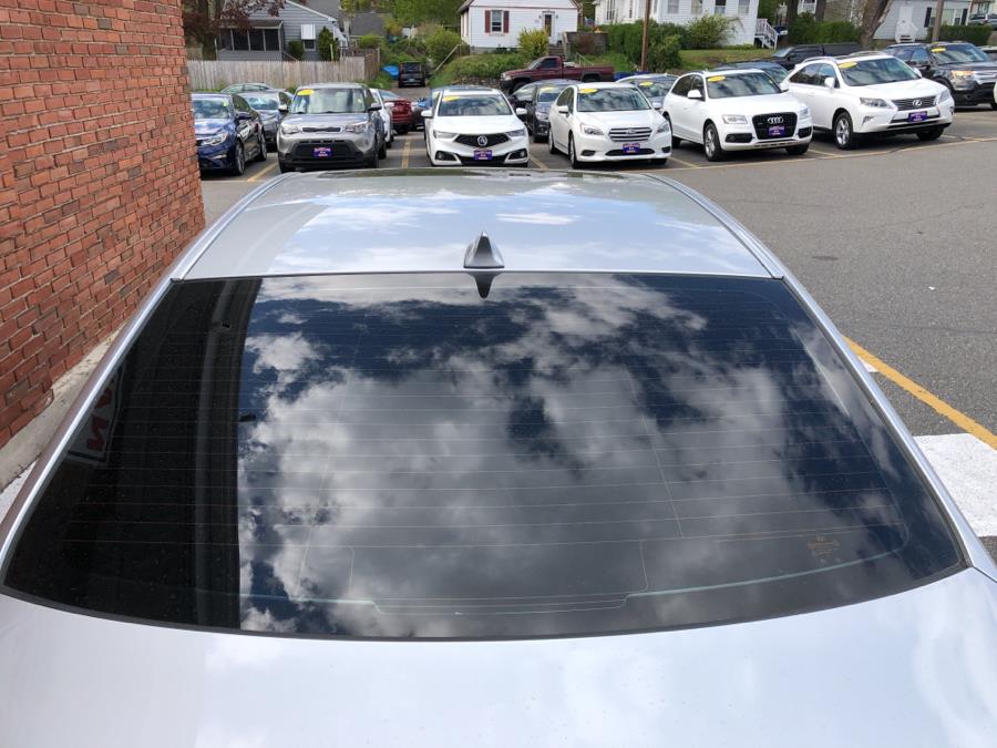 2010 Hyundai Genesis 4dr Sdn 3.8L V6, available for sale in Waterbury, Connecticut | National Auto Brokers, Inc.. Waterbury, Connecticut 2010 Hyundai Genesis 4dr Sdn 3.8L V6, available for sale in Waterbury, Connecticut | National Auto Brokers, Inc.. Waterbury, Connecticut
