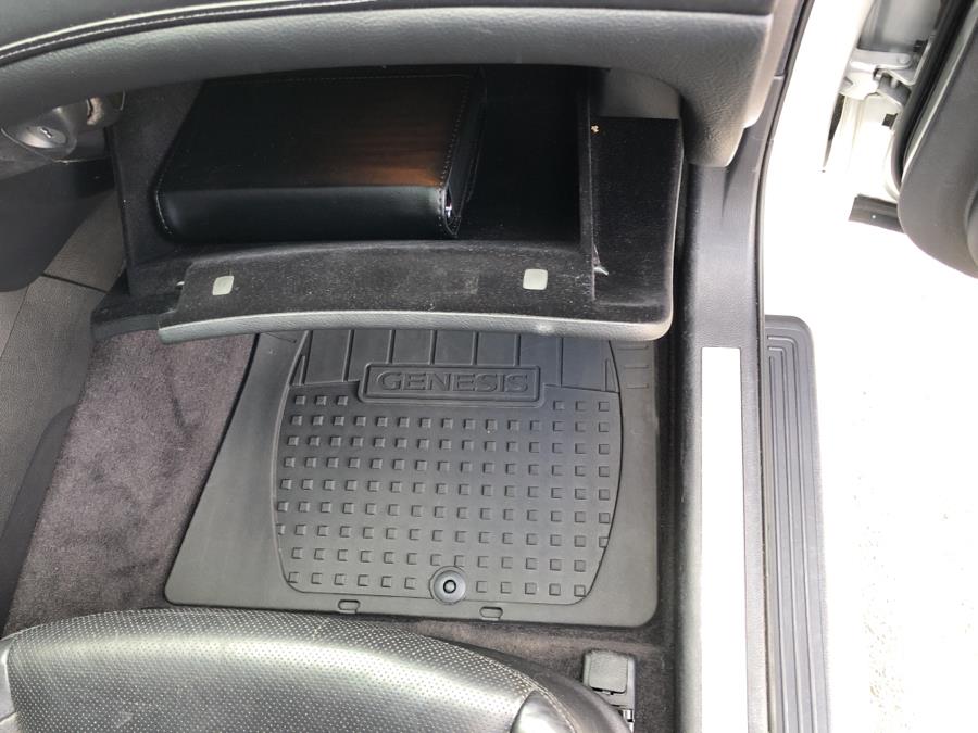 2010 Hyundai Genesis 4dr Sdn 3.8L V6, available for sale in Waterbury, Connecticut | National Auto Brokers, Inc.. Waterbury, Connecticut 2010 Hyundai Genesis 4dr Sdn 3.8L V6, available for sale in Waterbury, Connecticut | National Auto Brokers, Inc.. Waterbury, Connecticut