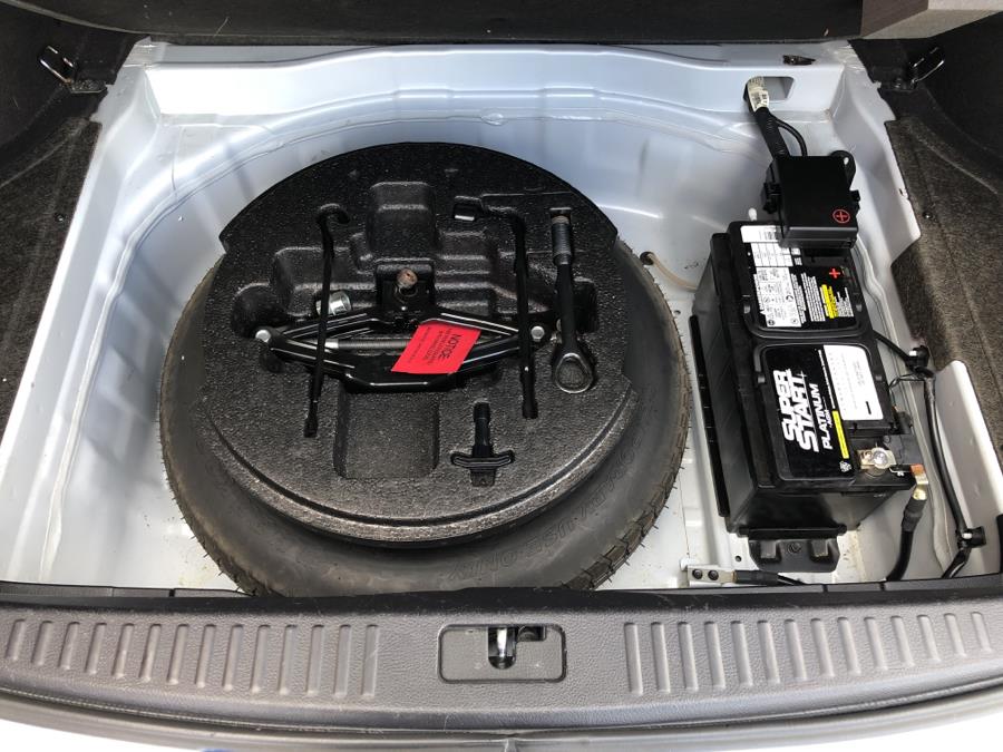 2010 Hyundai Genesis 4dr Sdn 3.8L V6, available for sale in Waterbury, Connecticut | National Auto Brokers, Inc.. Waterbury, Connecticut 2010 Hyundai Genesis 4dr Sdn 3.8L V6, available for sale in Waterbury, Connecticut | National Auto Brokers, Inc.. Waterbury, Connecticut