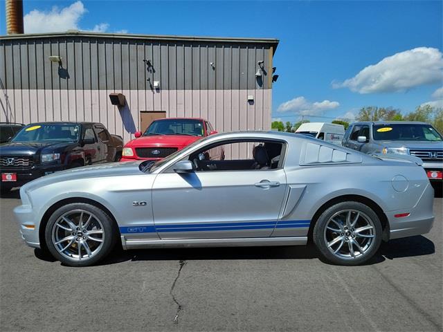 2014 Ford Mustang GT, available for sale in Stratford, Connecticut | Wiz Leasing Inc. Stratford, Connecticut 2014 Ford Mustang GT, available for sale in Stratford, Connecticut | Wiz Leasing Inc. Stratford, Connecticut
