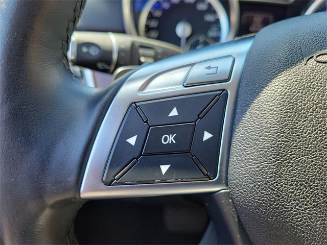 2014 Mercedes-benz M-class ML 550, available for sale in Stratford, Connecticut | Wiz Leasing Inc. Stratford, Connecticut 2014 Mercedes-benz M-class ML 550, available for sale in Stratford, Connecticut | Wiz Leasing Inc. Stratford, Connecticut