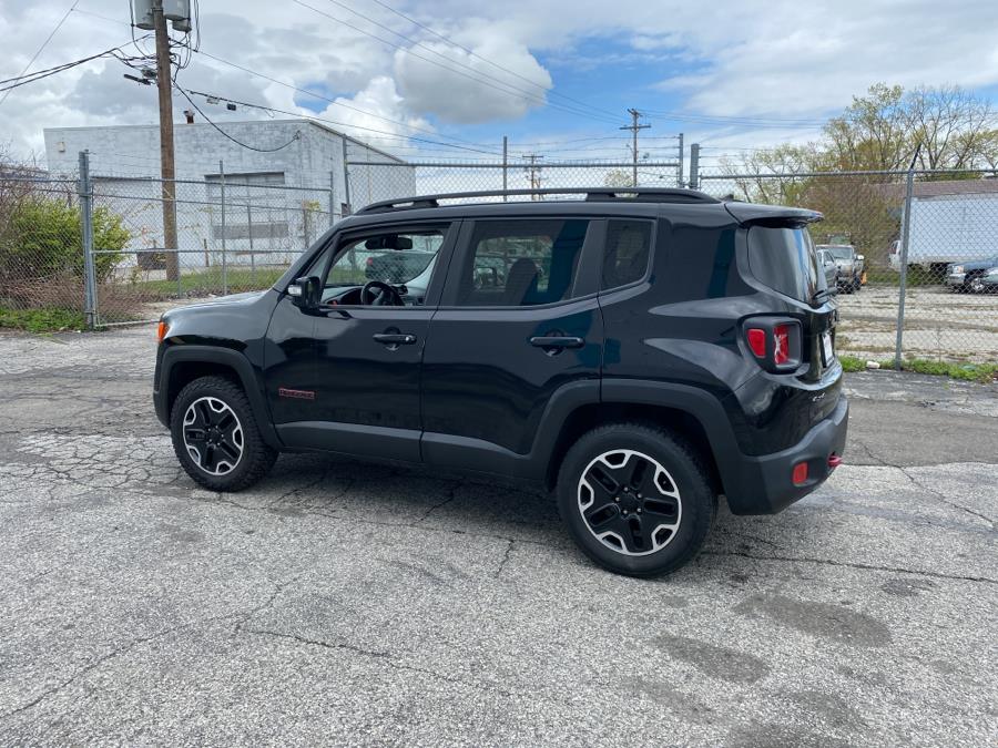 2017 Jeep Renegade Trailhawk 4x4, available for sale in Milford, Connecticut | Dealertown Auto Wholesalers. Milford, Connecticut 2017 Jeep Renegade Trailhawk 4x4, available for sale in Milford, Connecticut | Dealertown Auto Wholesalers. Milford, Connecticut