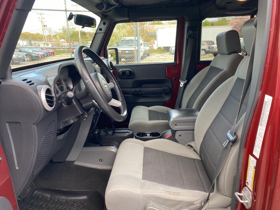 2010 Jeep Wrangler Unlimited 4WD 4dr Sahara, available for sale in Milford, Connecticut | Dealertown Auto Wholesalers. Milford, Connecticut 2010 Jeep Wrangler Unlimited 4WD 4dr Sahara, available for sale in Milford, Connecticut | Dealertown Auto Wholesalers. Milford, Connecticut