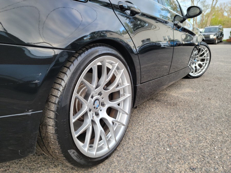 2007 BMW 3 Series 4dr Sdn 335i RWD 6 Speed Manual Twin Turbo, available for sale in East Windsor, Connecticut | Toro Auto. East Windsor, Connecticut 2007 BMW 3 Series 4dr Sdn 335i RWD 6 Speed Manual Twin Turbo, available for sale in East Windsor, Connecticut | Toro Auto. East Windsor, Connecticut