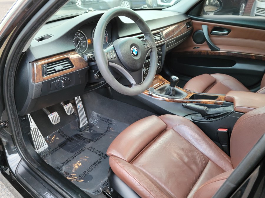 2007 BMW 3 Series 4dr Sdn 335i RWD 6 Speed Manual Twin Turbo, available for sale in East Windsor, Connecticut | Toro Auto. East Windsor, Connecticut 2007 BMW 3 Series 4dr Sdn 335i RWD 6 Speed Manual Twin Turbo, available for sale in East Windsor, Connecticut | Toro Auto. East Windsor, Connecticut