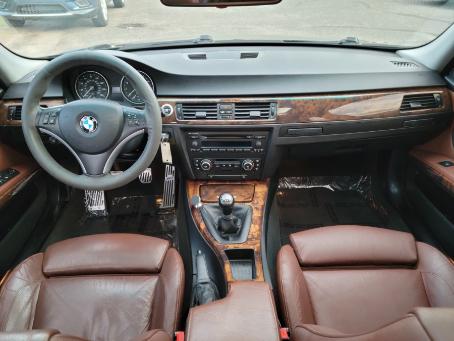 2007 BMW 3 Series 4dr Sdn 335i RWD 6 Speed Manual Twin Turbo, available for sale in East Windsor, Connecticut | Toro Auto. East Windsor, Connecticut 2007 BMW 3 Series 4dr Sdn 335i RWD 6 Speed Manual Twin Turbo, available for sale in East Windsor, Connecticut | Toro Auto. East Windsor, Connecticut