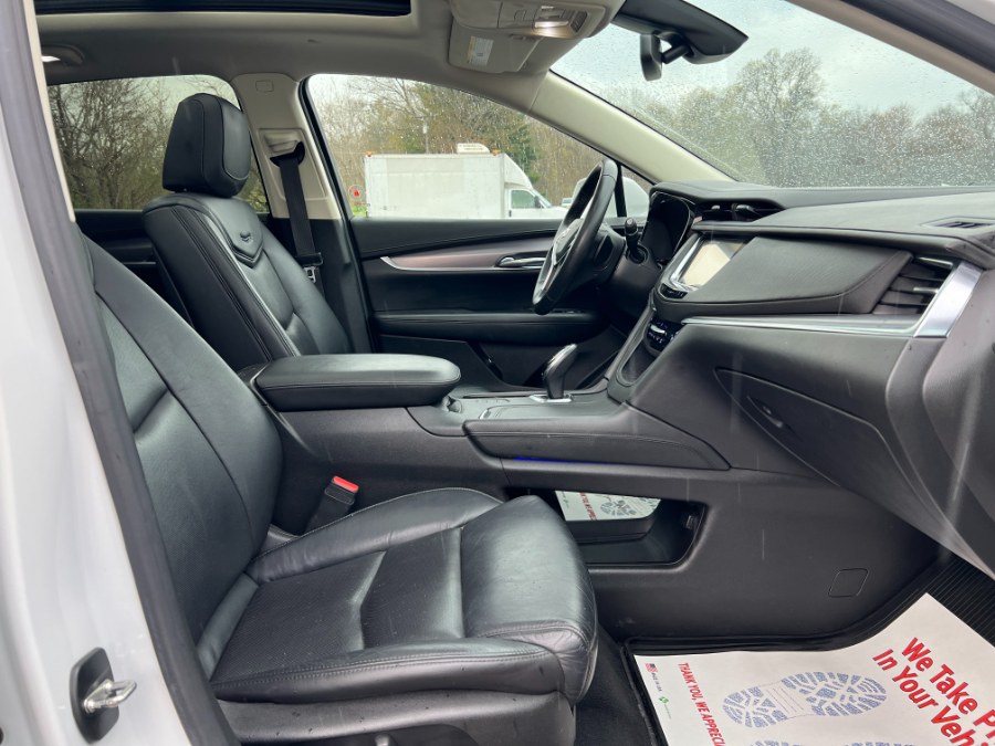 2017 Cadillac XT5 AWD 4dr Premium Luxury, available for sale in Ortonville, Michigan | Marsh Auto Sales LLC. Ortonville, Michigan 2017 Cadillac XT5 AWD 4dr Premium Luxury, available for sale in Ortonville, Michigan | Marsh Auto Sales LLC. Ortonville, Michigan
