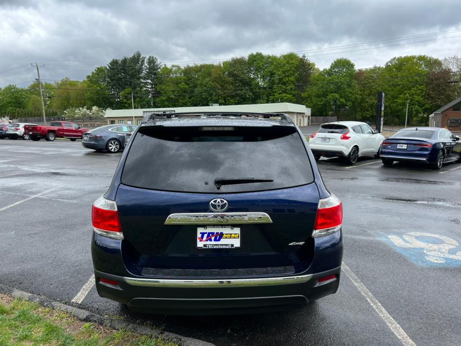 2012 Toyota Highlander 4WD 4dr V6 SE (Natl), available for sale in Berlin, Connecticut | Tru Auto Mall. Berlin, Connecticut 2012 Toyota Highlander 4WD 4dr V6 SE (Natl), available for sale in Berlin, Connecticut | Tru Auto Mall. Berlin, Connecticut