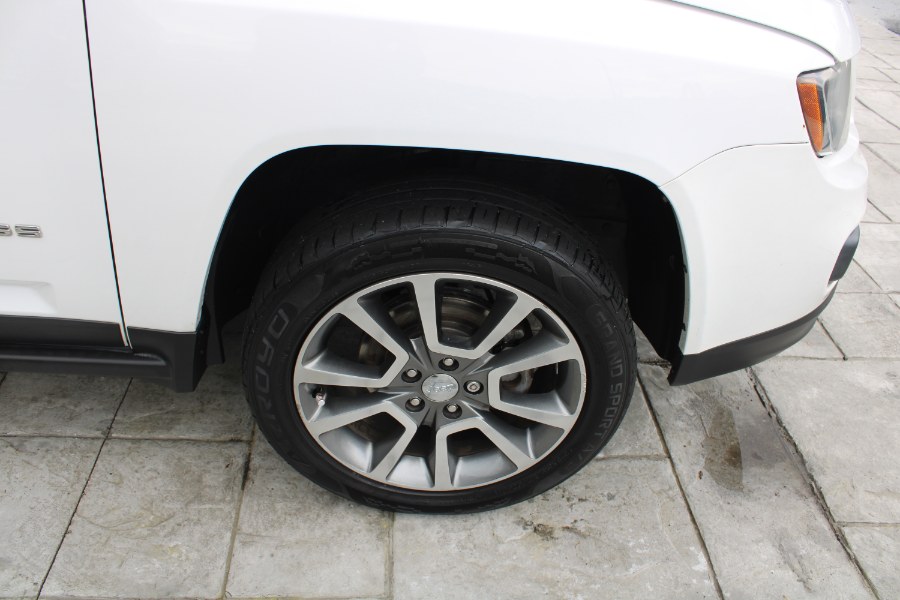 2014 Jeep Compass 4WD 4dr Limited, available for sale in Plantsville, Connecticut | Auto House of Luxury. Plantsville, Connecticut 2014 Jeep Compass 4WD 4dr Limited, available for sale in Plantsville, Connecticut | Auto House of Luxury. Plantsville, Connecticut
