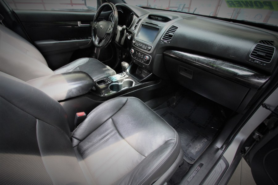 2015 Kia Sorento 2WD 4dr V6 LX, available for sale in Garden Grove, California | 1 Stop Auto Mart Inc.. Garden Grove, California 2015 Kia Sorento 2WD 4dr V6 LX, available for sale in Garden Grove, California | 1 Stop Auto Mart Inc.. Garden Grove, California