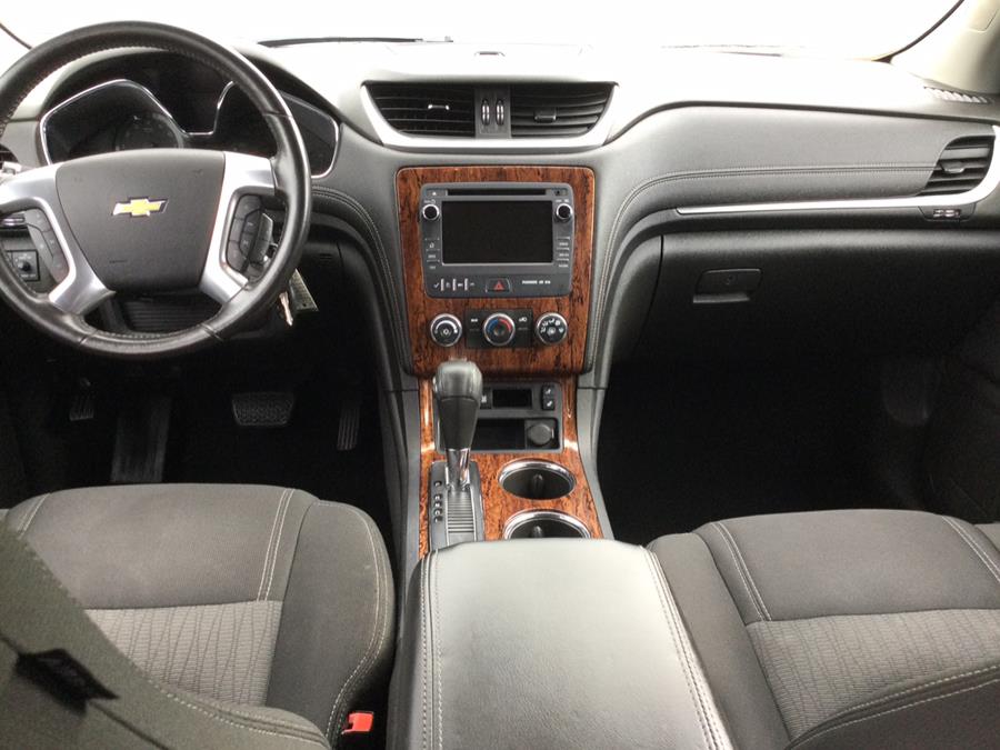 2014 Chevrolet Traverse AWD 4dr LT w/1LT, available for sale in Plantsville, Connecticut | L&S Automotive LLC. Plantsville, Connecticut 2014 Chevrolet Traverse AWD 4dr LT w/1LT, available for sale in Plantsville, Connecticut | L&S Automotive LLC. Plantsville, Connecticut