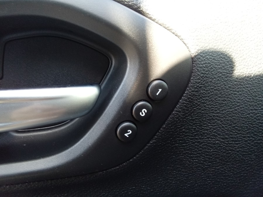 2020 Jeep Cherokee Limited 4x4, available for sale in Irvington, New Jersey | NJ Used Cars Center. Irvington, New Jersey 2020 Jeep Cherokee Limited 4x4, available for sale in Irvington, New Jersey | NJ Used Cars Center. Irvington, New Jersey