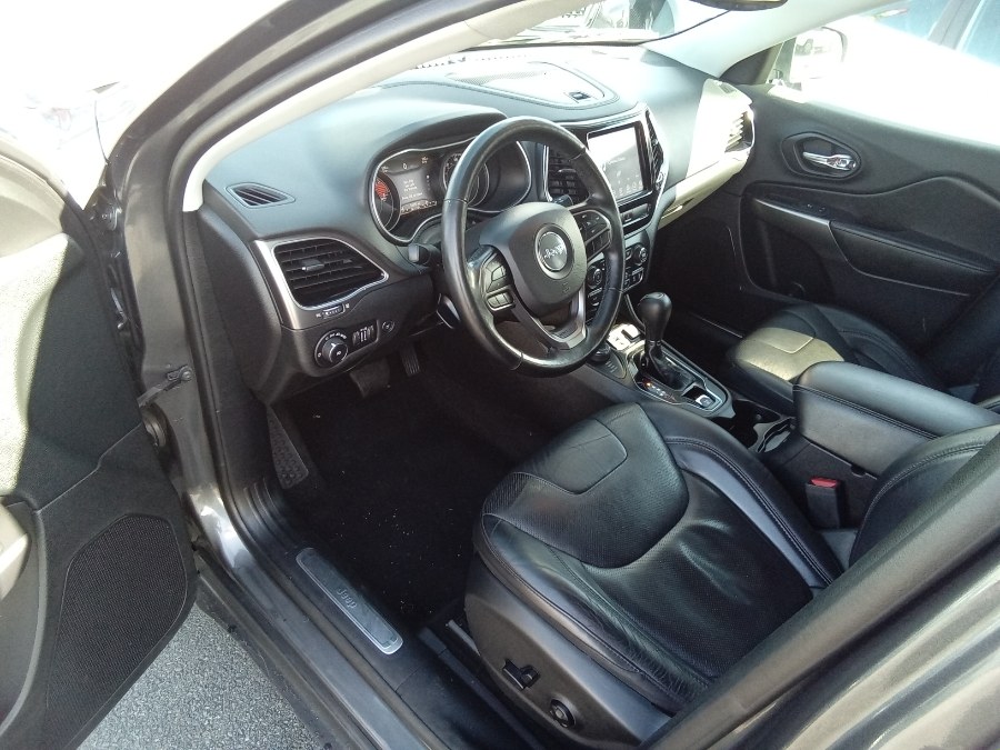 2020 Jeep Cherokee Limited 4x4, available for sale in Irvington, New Jersey | NJ Used Cars Center. Irvington, New Jersey 2020 Jeep Cherokee Limited 4x4, available for sale in Irvington, New Jersey | NJ Used Cars Center. Irvington, New Jersey