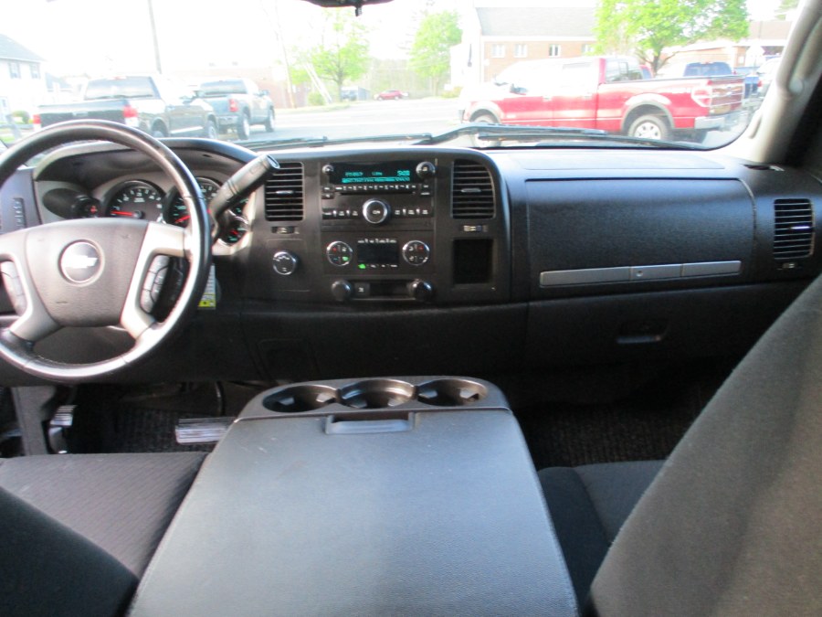 2011 Chevrolet Silverado 1500 4WD Ext Cab 143.5" LT, available for sale in Suffield, Connecticut | Suffield Auto Sales. Suffield, Connecticut 2011 Chevrolet Silverado 1500 4WD Ext Cab 143.5" LT, available for sale in Suffield, Connecticut | Suffield Auto Sales. Suffield, Connecticut