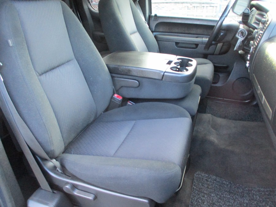 2011 Chevrolet Silverado 1500 4WD Ext Cab 143.5" LT, available for sale in Suffield, Connecticut | Suffield Auto Sales. Suffield, Connecticut 2011 Chevrolet Silverado 1500 4WD Ext Cab 143.5" LT, available for sale in Suffield, Connecticut | Suffield Auto Sales. Suffield, Connecticut