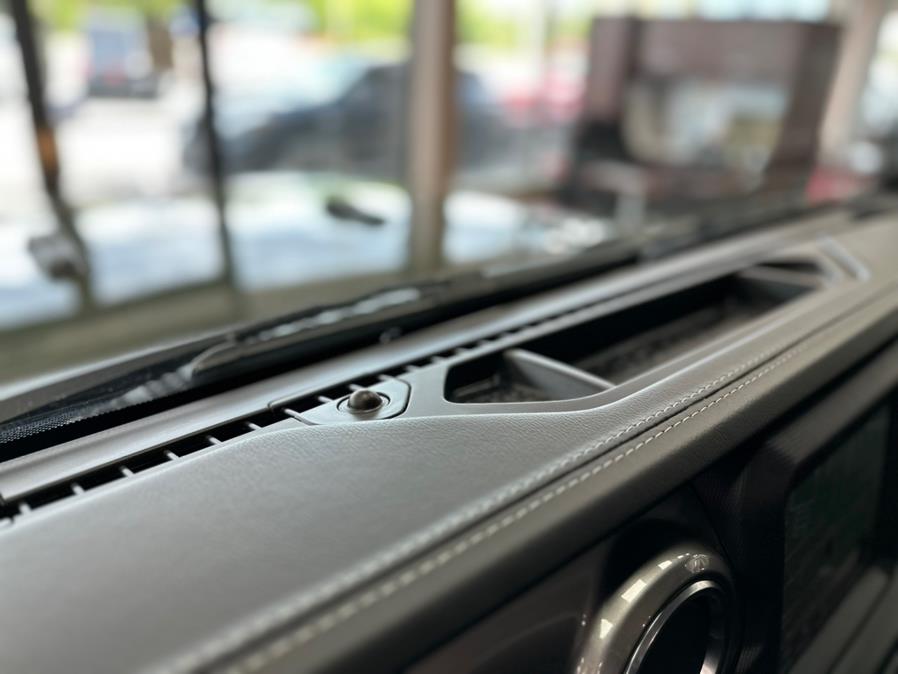 2021 Jeep Wrangler Unlimited Sahara 4x4, available for sale in Massapequa Park, New York | Power Motors East. Massapequa Park, New York 2021 Jeep Wrangler Unlimited Sahara 4x4, available for sale in Massapequa Park, New York | Power Motors East. Massapequa Park, New York