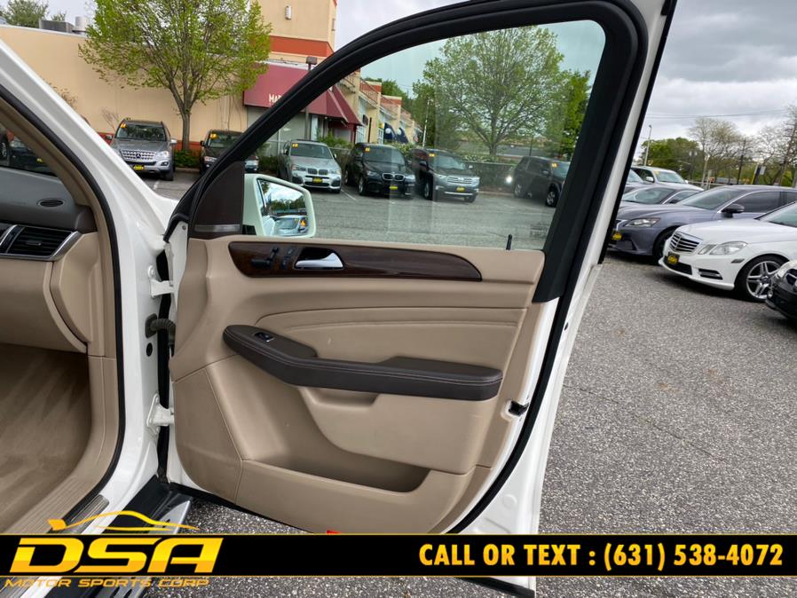 2014 Mercedes-Benz M-Class 4MATIC 4dr ML350 BlueTEC, available for sale in Commack, New York | DSA Motor Sports Corp. Commack, New York 2014 Mercedes-Benz M-Class 4MATIC 4dr ML350 BlueTEC, available for sale in Commack, New York | DSA Motor Sports Corp. Commack, New York