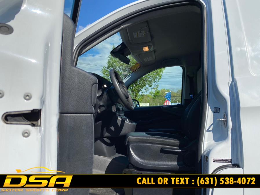 2016 Mercedes-Benz Metris Cargo Van RWD 126", available for sale in Commack, New York | DSA Motor Sports Corp. Commack, New York 2016 Mercedes-Benz Metris Cargo Van RWD 126", available for sale in Commack, New York | DSA Motor Sports Corp. Commack, New York
