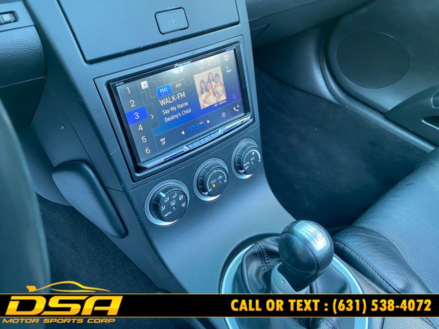 2005 Nissan 350Z 2dr Roadster Touring Manual, available for sale in Commack, New York | DSA Motor Sports Corp. Commack, New York 2005 Nissan 350Z 2dr Roadster Touring Manual, available for sale in Commack, New York | DSA Motor Sports Corp. Commack, New York
