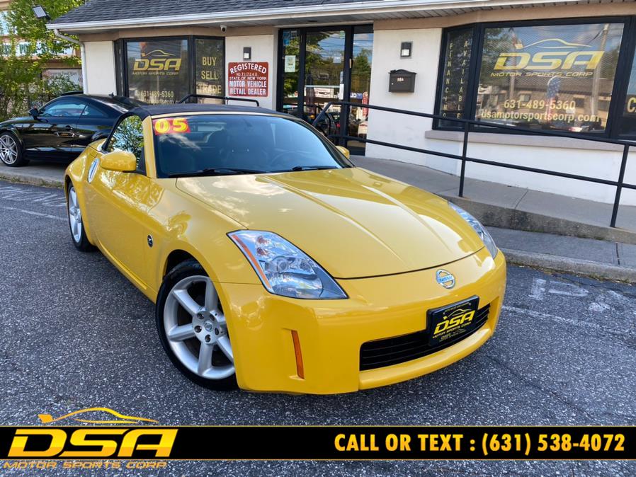 2005 Nissan 350Z 2dr Roadster Touring Manual, available for sale in Commack, New York | DSA Motor Sports Corp. Commack, New York 2005 Nissan 350Z 2dr Roadster Touring Manual, available for sale in Commack, New York | DSA Motor Sports Corp. Commack, New York