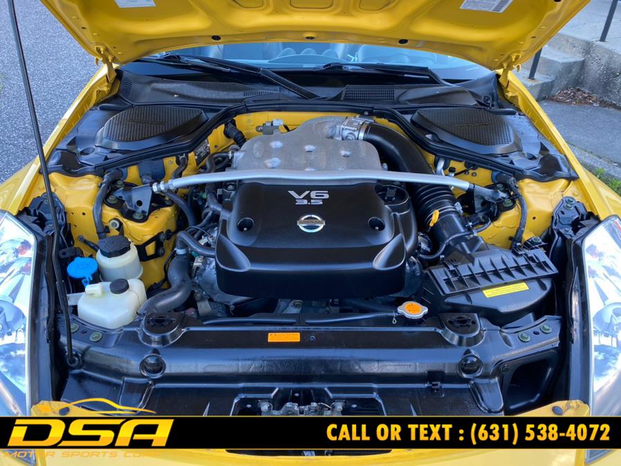 2005 Nissan 350Z 2dr Roadster Touring Manual, available for sale in Commack, New York | DSA Motor Sports Corp. Commack, New York 2005 Nissan 350Z 2dr Roadster Touring Manual, available for sale in Commack, New York | DSA Motor Sports Corp. Commack, New York