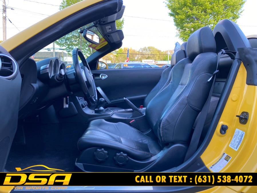 2005 Nissan 350Z 2dr Roadster Touring Manual, available for sale in Commack, New York | DSA Motor Sports Corp. Commack, New York 2005 Nissan 350Z 2dr Roadster Touring Manual, available for sale in Commack, New York | DSA Motor Sports Corp. Commack, New York