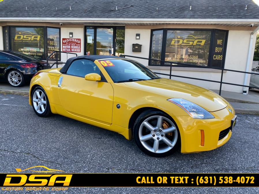 2005 Nissan 350Z 2dr Roadster Touring Manual, available for sale in Commack, New York | DSA Motor Sports Corp. Commack, New York 2005 Nissan 350Z 2dr Roadster Touring Manual, available for sale in Commack, New York | DSA Motor Sports Corp. Commack, New York