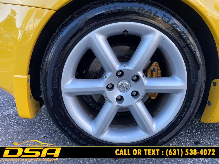 2005 Nissan 350Z 2dr Roadster Touring Manual, available for sale in Commack, New York | DSA Motor Sports Corp. Commack, New York 2005 Nissan 350Z 2dr Roadster Touring Manual, available for sale in Commack, New York | DSA Motor Sports Corp. Commack, New York