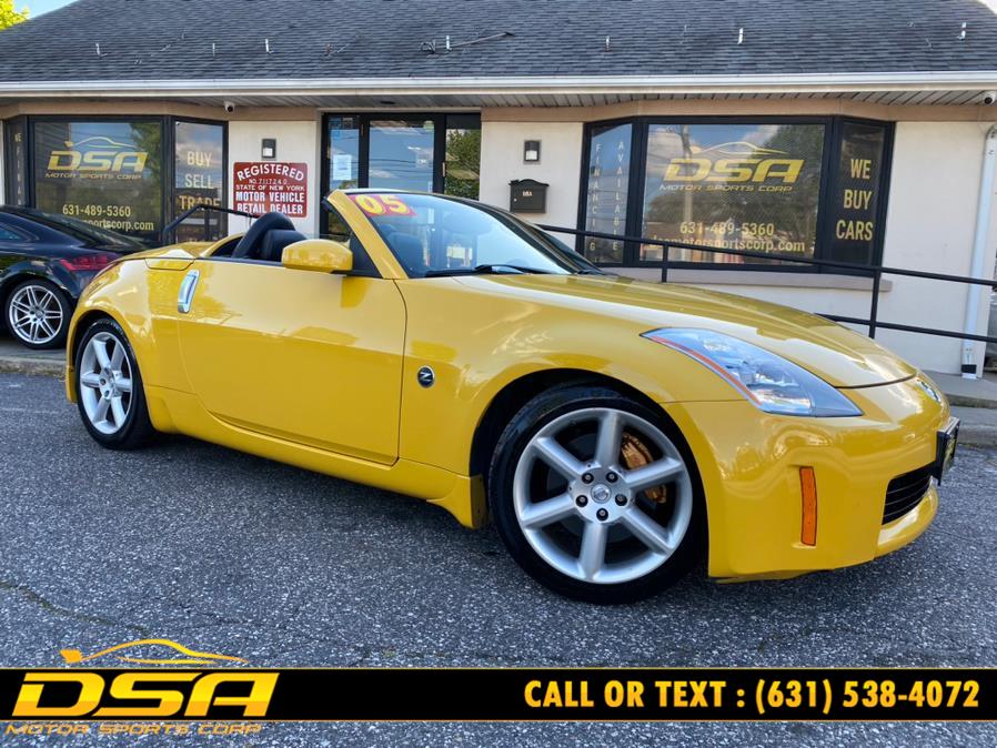 2005 Nissan 350Z 2dr Roadster Touring Manual, available for sale in Commack, New York | DSA Motor Sports Corp. Commack, New York 2005 Nissan 350Z 2dr Roadster Touring Manual, available for sale in Commack, New York | DSA Motor Sports Corp. Commack, New York