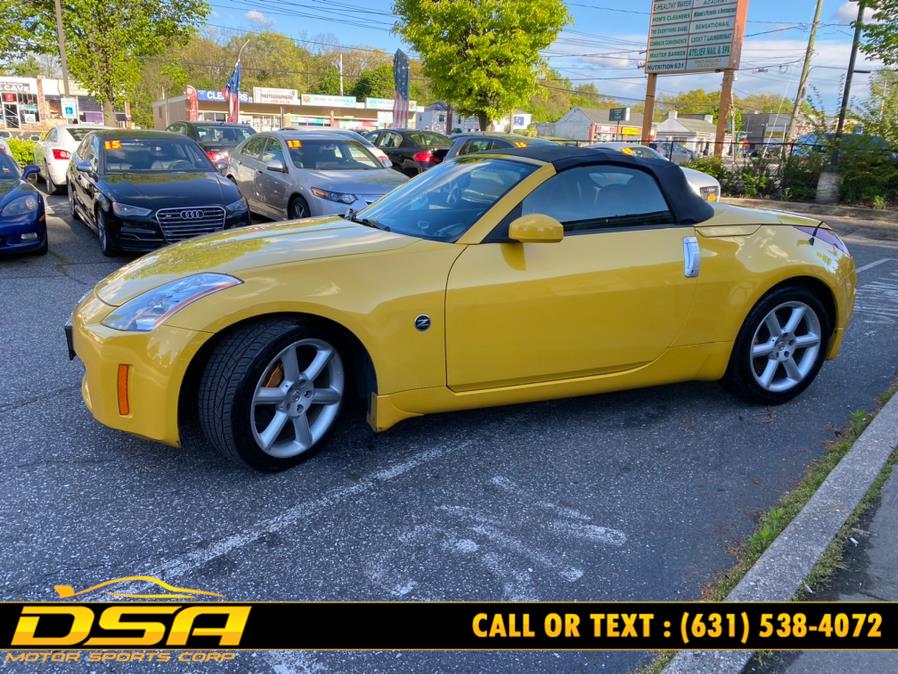 2005 Nissan 350Z 2dr Roadster Touring Manual, available for sale in Commack, New York | DSA Motor Sports Corp. Commack, New York 2005 Nissan 350Z 2dr Roadster Touring Manual, available for sale in Commack, New York | DSA Motor Sports Corp. Commack, New York