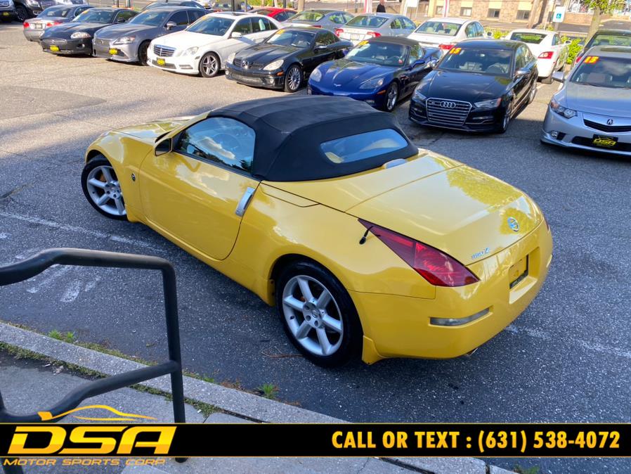 2005 Nissan 350Z 2dr Roadster Touring Manual, available for sale in Commack, New York | DSA Motor Sports Corp. Commack, New York 2005 Nissan 350Z 2dr Roadster Touring Manual, available for sale in Commack, New York | DSA Motor Sports Corp. Commack, New York