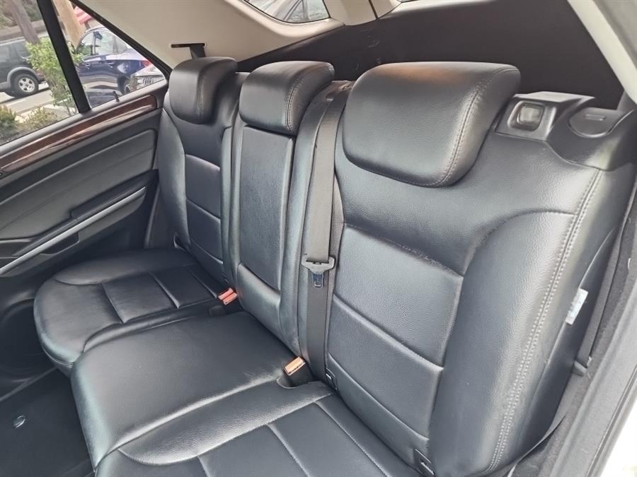 2010 Mercedes-Benz M-Class 4MATIC 4dr ML 350, available for sale in Islip, New York | L.I. Auto Gallery. Islip, New York 2010 Mercedes-Benz M-Class 4MATIC 4dr ML 350, available for sale in Islip, New York | L.I. Auto Gallery. Islip, New York