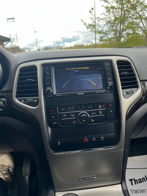 2012 Jeep Grand Cherokee 4WD 4dr Laredo, available for sale in New Britain, Connecticut | Supreme Automotive. New Britain, Connecticut 2012 Jeep Grand Cherokee 4WD 4dr Laredo, available for sale in New Britain, Connecticut | Supreme Automotive. New Britain, Connecticut