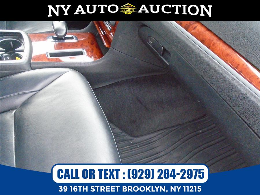 2013 Chrysler 300 4dr Sdn AWD, available for sale in Brooklyn, New York | NY Auto Auction. Brooklyn, New York 2013 Chrysler 300 4dr Sdn AWD, available for sale in Brooklyn, New York | NY Auto Auction. Brooklyn, New York