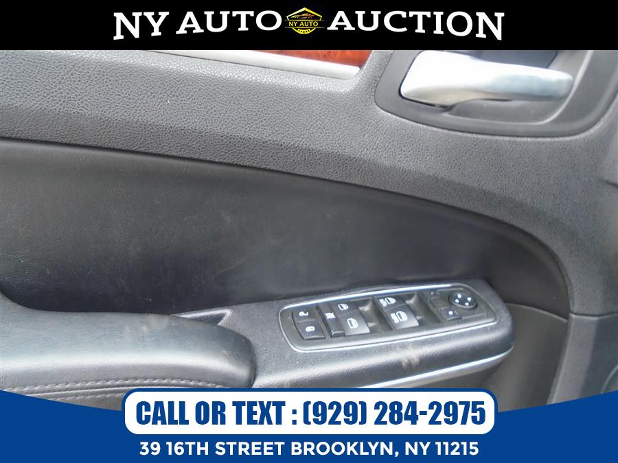 2013 Chrysler 300 4dr Sdn AWD, available for sale in Brooklyn, New York | NY Auto Auction. Brooklyn, New York 2013 Chrysler 300 4dr Sdn AWD, available for sale in Brooklyn, New York | NY Auto Auction. Brooklyn, New York