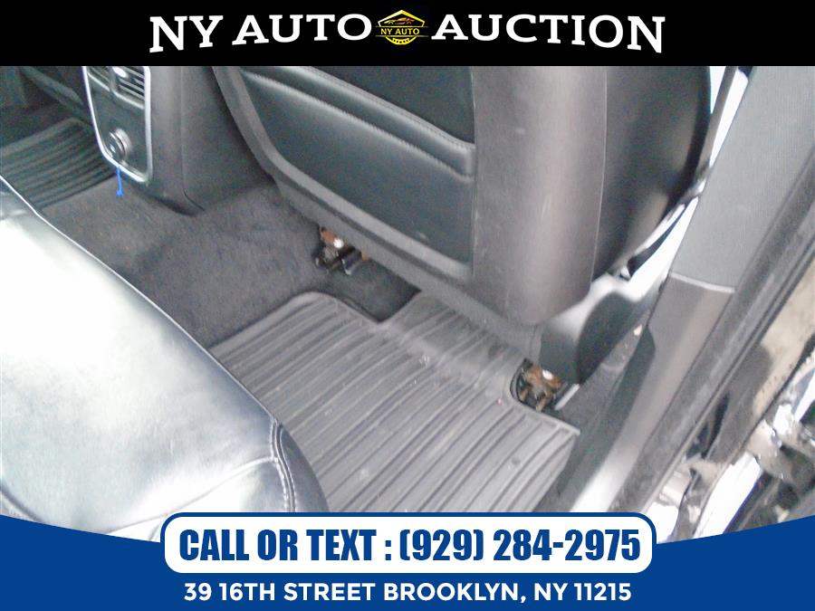 2013 Chrysler 300 4dr Sdn AWD, available for sale in Brooklyn, New York | NY Auto Auction. Brooklyn, New York 2013 Chrysler 300 4dr Sdn AWD, available for sale in Brooklyn, New York | NY Auto Auction. Brooklyn, New York