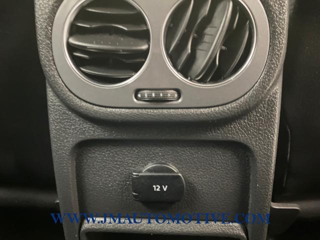 2015 Volkswagen Tiguan 4MOTION 4dr Auto S, available for sale in Naugatuck, Connecticut | J&M Automotive Sls&Svc LLC. Naugatuck, Connecticut 2015 Volkswagen Tiguan 4MOTION 4dr Auto S, available for sale in Naugatuck, Connecticut | J&M Automotive Sls&Svc LLC. Naugatuck, Connecticut