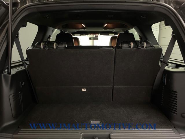 2016 Ford Expedition 4WD 4dr Platinum, available for sale in Naugatuck, Connecticut | J&M Automotive Sls&Svc LLC. Naugatuck, Connecticut 2016 Ford Expedition 4WD 4dr Platinum, available for sale in Naugatuck, Connecticut | J&M Automotive Sls&Svc LLC. Naugatuck, Connecticut