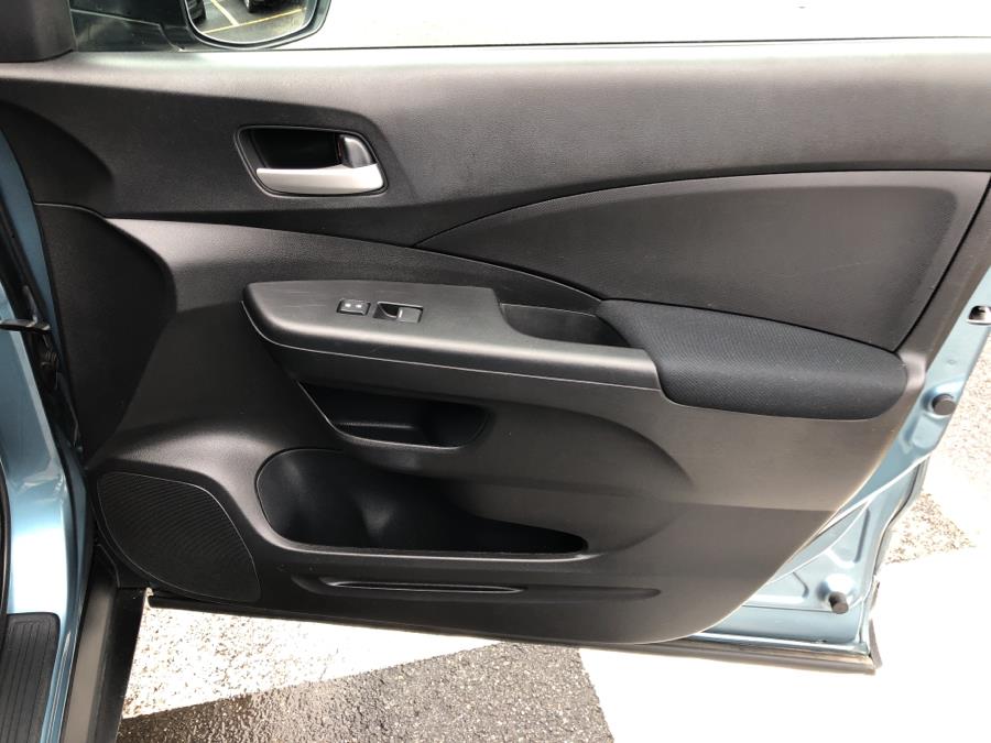 2013 Honda CR-V AWD 5dr LX, available for sale in Waterbury, Connecticut | National Auto Brokers, Inc.. Waterbury, Connecticut 2013 Honda CR-V AWD 5dr LX, available for sale in Waterbury, Connecticut | National Auto Brokers, Inc.. Waterbury, Connecticut