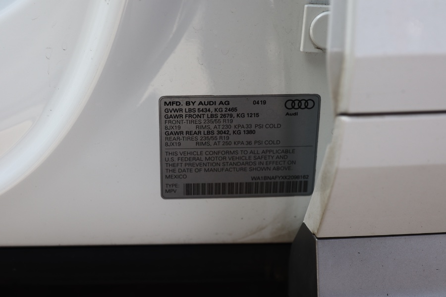 2019 Audi Q5 Premium Plus 45 TFSI quattro, available for sale in Jamaica, New York | Hillside Auto Mall Inc.. Jamaica, New York 2019 Audi Q5 Premium Plus 45 TFSI quattro, available for sale in Jamaica, New York | Hillside Auto Mall Inc.. Jamaica, New York