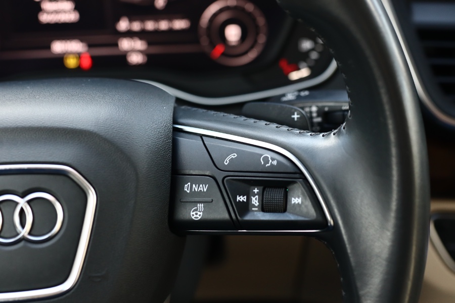 2019 Audi Q5 Premium Plus 45 TFSI quattro, available for sale in Jamaica, New York | Hillside Auto Mall Inc.. Jamaica, New York 2019 Audi Q5 Premium Plus 45 TFSI quattro, available for sale in Jamaica, New York | Hillside Auto Mall Inc.. Jamaica, New York
