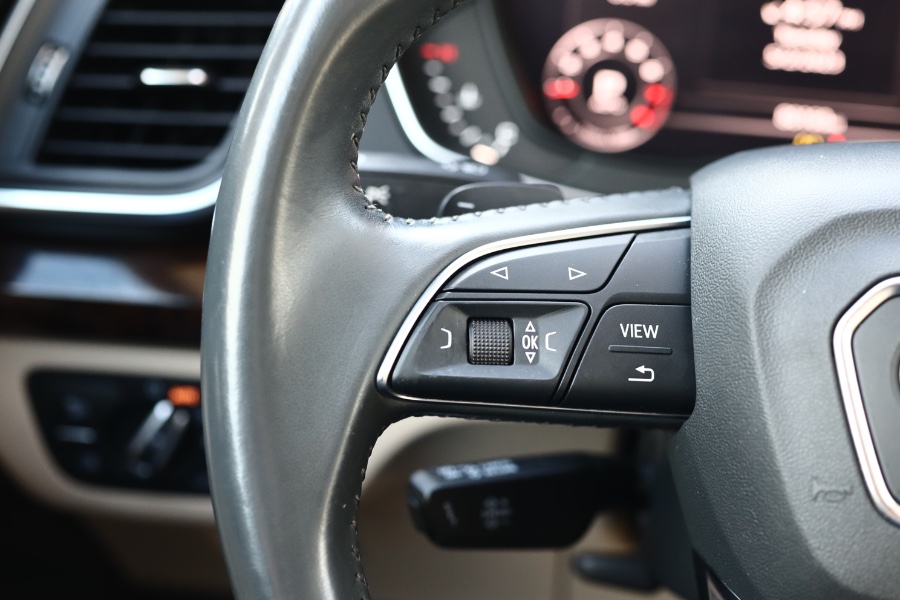 2019 Audi Q5 Premium Plus 45 TFSI quattro, available for sale in Jamaica, New York | Hillside Auto Mall Inc.. Jamaica, New York 2019 Audi Q5 Premium Plus 45 TFSI quattro, available for sale in Jamaica, New York | Hillside Auto Mall Inc.. Jamaica, New York