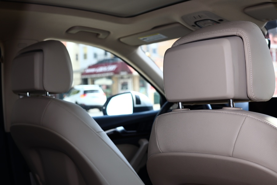 2019 Audi Q5 Premium Plus 45 TFSI quattro, available for sale in Jamaica, New York | Hillside Auto Mall Inc.. Jamaica, New York 2019 Audi Q5 Premium Plus 45 TFSI quattro, available for sale in Jamaica, New York | Hillside Auto Mall Inc.. Jamaica, New York