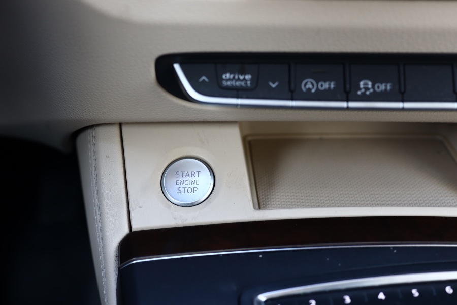 2019 Audi Q5 Premium Plus 45 TFSI quattro, available for sale in Jamaica, New York | Hillside Auto Mall Inc.. Jamaica, New York 2019 Audi Q5 Premium Plus 45 TFSI quattro, available for sale in Jamaica, New York | Hillside Auto Mall Inc.. Jamaica, New York