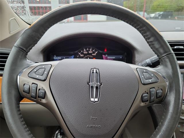 2014 Lincoln Mkx Base, available for sale in Stratford, Connecticut | Wiz Leasing Inc. Stratford, Connecticut 2014 Lincoln Mkx Base, available for sale in Stratford, Connecticut | Wiz Leasing Inc. Stratford, Connecticut