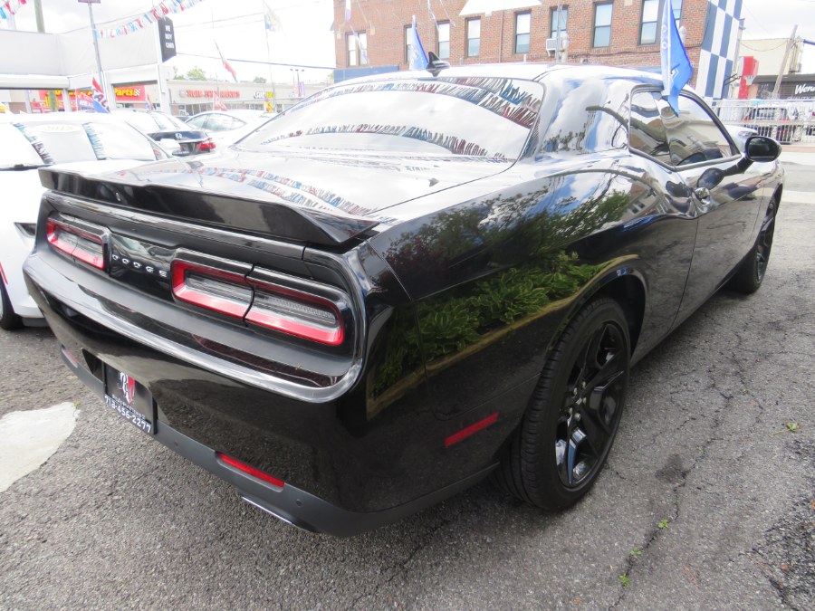 2017 Dodge Challenger SXT PLUS /Sunroof, available for sale in Middle Village, New York | Road Masters II INC. Middle Village, New York 2017 Dodge Challenger SXT PLUS /Sunroof, available for sale in Middle Village, New York | Road Masters II INC. Middle Village, New York