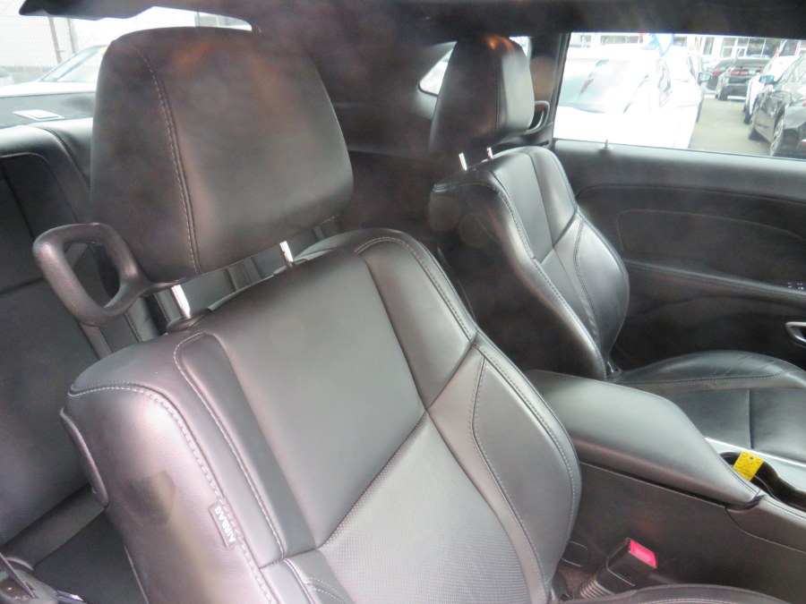 2017 Dodge Challenger SXT PLUS /Sunroof, available for sale in Middle Village, New York | Road Masters II INC. Middle Village, New York 2017 Dodge Challenger SXT PLUS /Sunroof, available for sale in Middle Village, New York | Road Masters II INC. Middle Village, New York